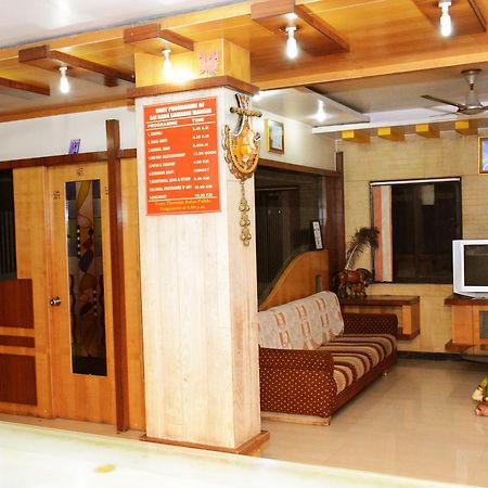 Hotel Sai Varsha Shirdi Luaran gambar